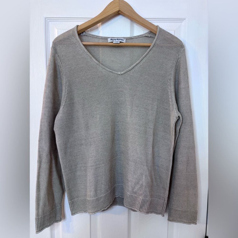Tommy Bahama Light Gray/beige Knit Sweater, light weight and beachy